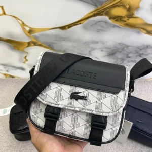Sacoche Lacoste
